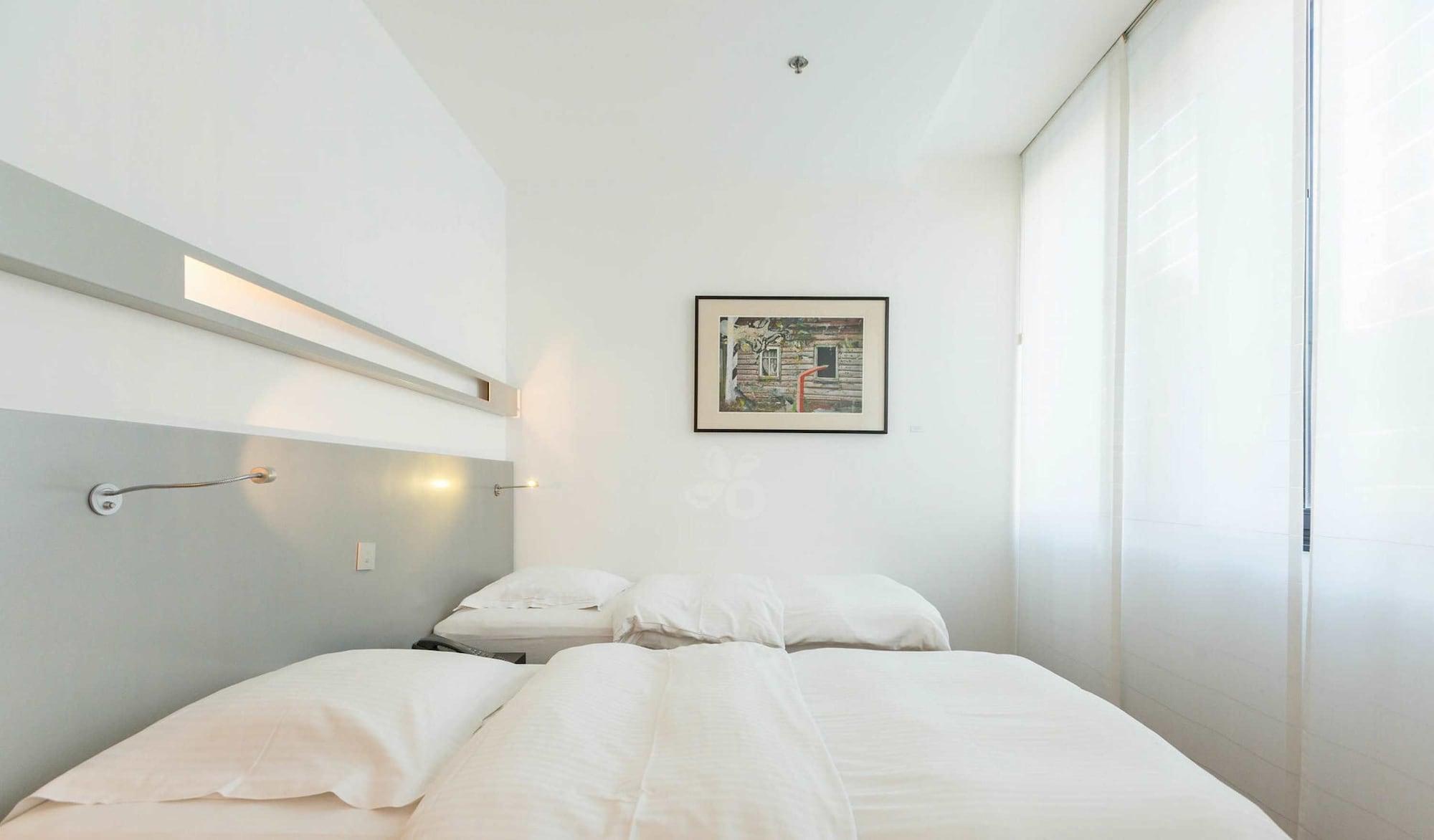 Hotel Aqua By Happyculture 3*