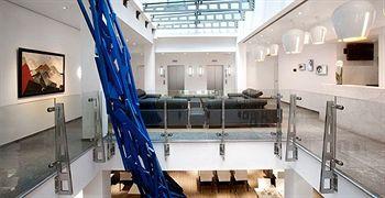 Hotel Aqua By Happyculture